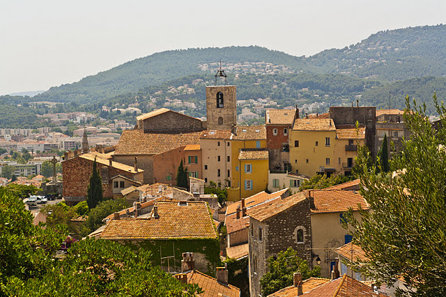 Hyères (France) (9/26) 