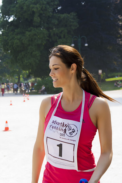 Manuela Arcuri - Advantix Running 2011 (1/34)
