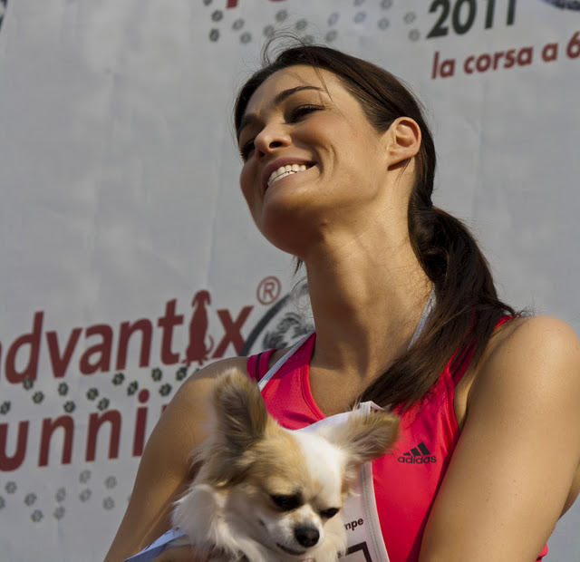 Manuela Arcuri - Advantix Running 2011 (32/34)
